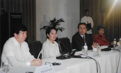 Norberto Gonzales, leader of the PDSP; H.E. Gloria Macapagal-Arroyo, President of the Philippines; Luis Ayala, Secretary General of the SI; Elizabeth Angsioco, International Secretary of the PDSP