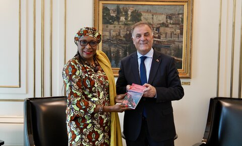 SI General Coordinator Chantal Kambiwa visits Istanbul on a solidarity mission