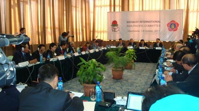 Strengthening democracy and pursuing sustainable and fair economic growth in the Asia-Pacific region