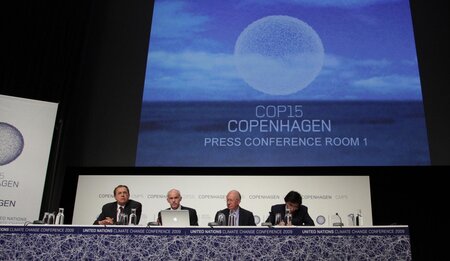 SI at COP15 in Copenhagen: reaffirming social democratic priorities